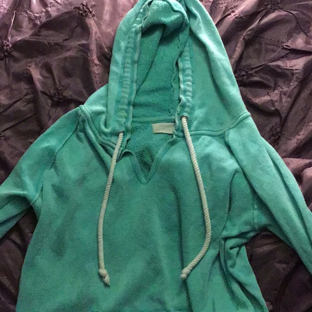 Women’s vneck hoodie